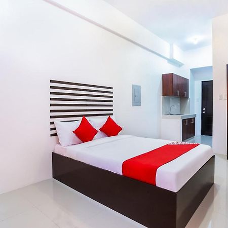 Oyo 505 Jardin Suites Manille Extérieur photo